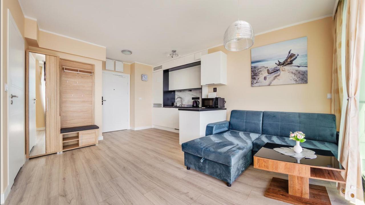 Prywatne Apartamenty Sun & Snow W Wave Z Basenem Miedzyzdroje Exterior foto