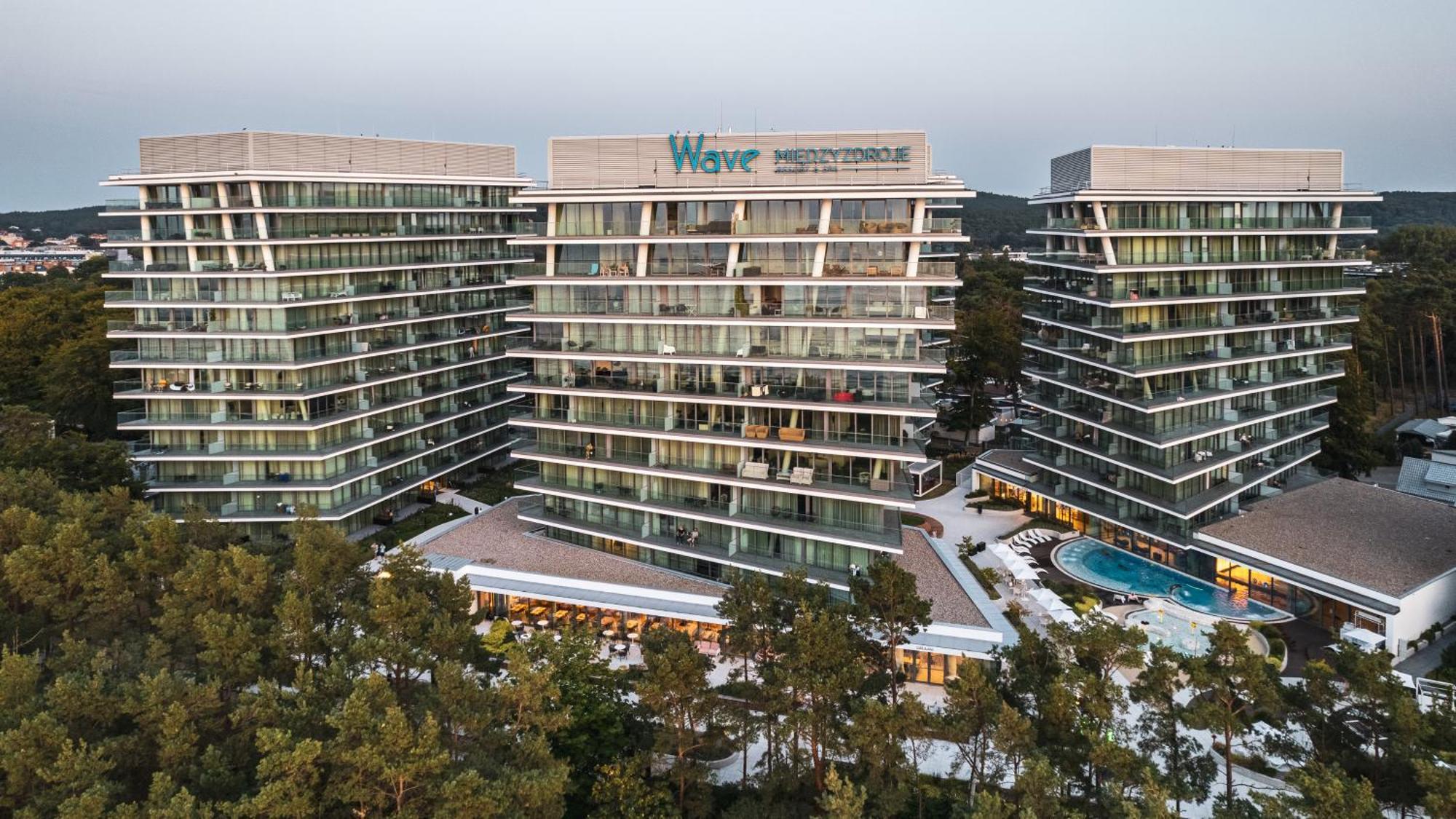 Prywatne Apartamenty Sun & Snow W Wave Z Basenem Miedzyzdroje Exterior foto
