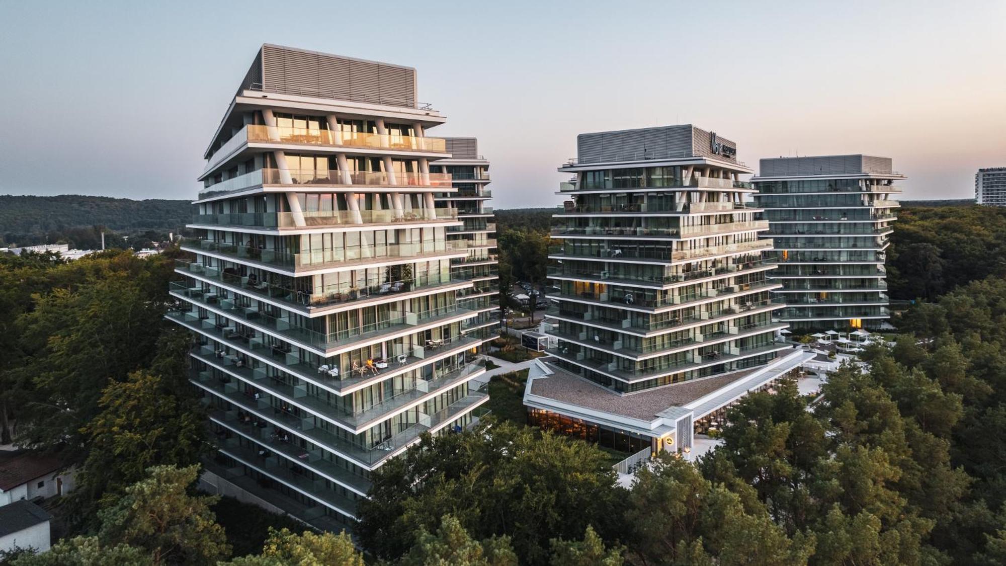 Prywatne Apartamenty Sun & Snow W Wave Z Basenem Miedzyzdroje Exterior foto
