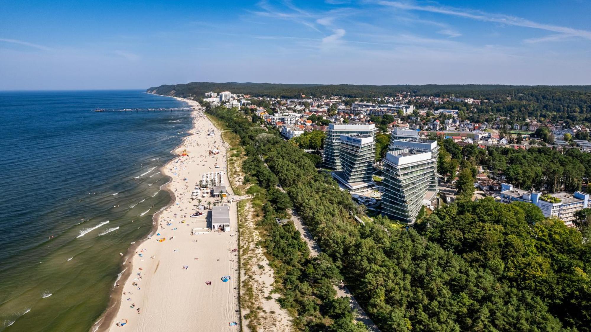 Prywatne Apartamenty Sun & Snow W Wave Z Basenem Miedzyzdroje Exterior foto
