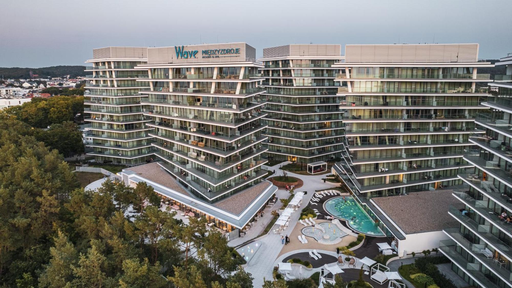 Prywatne Apartamenty Sun & Snow W Wave Z Basenem Miedzyzdroje Exterior foto
